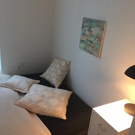 Islands Brygge Apartment